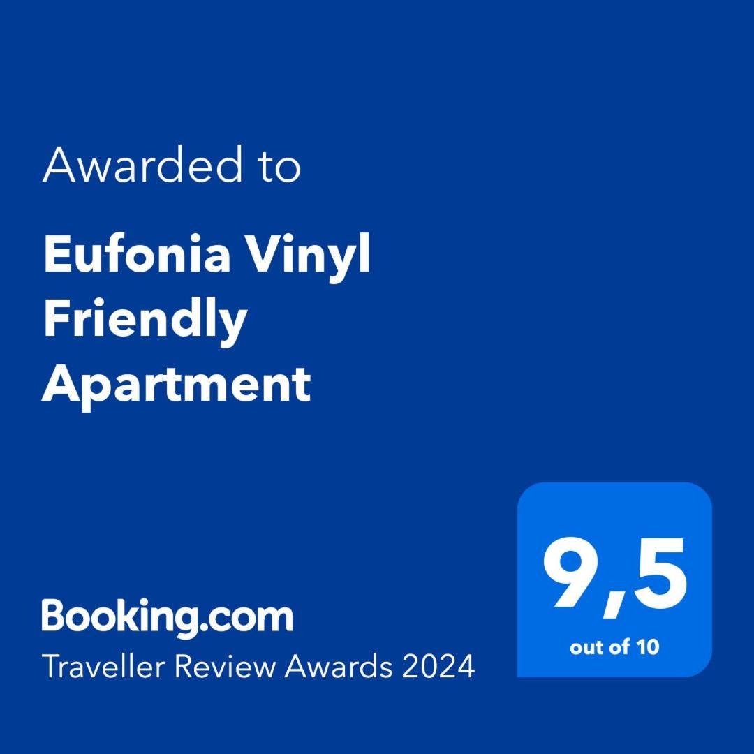 Apartment Eufonia Vinyl Friendly Rom